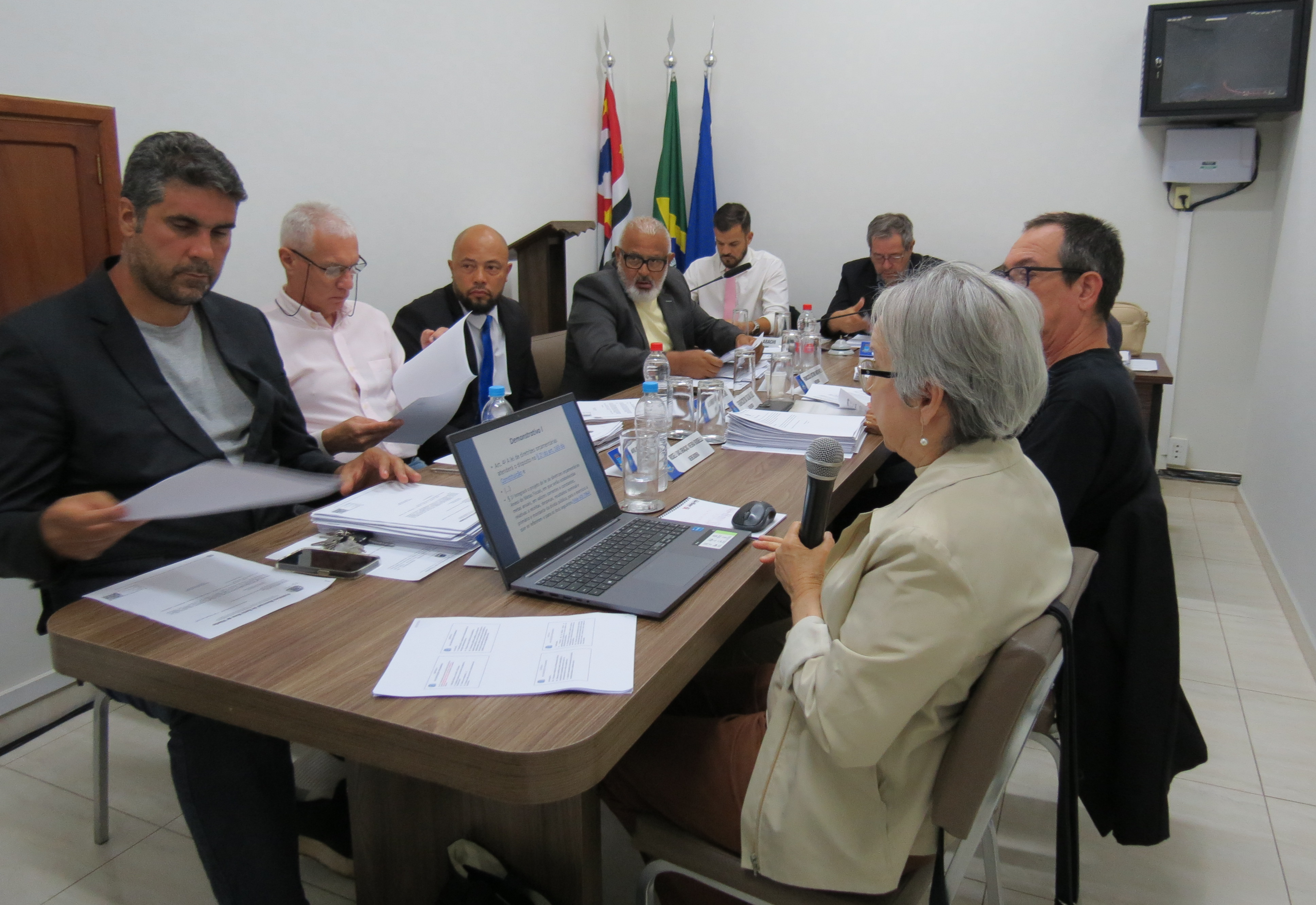 CÂMARA REALIZA AUDIÊNCIA PÚBLICA SOBRE A LEI DE DIRETRIZES ORÇAMENTÁRIAS PARA 2026